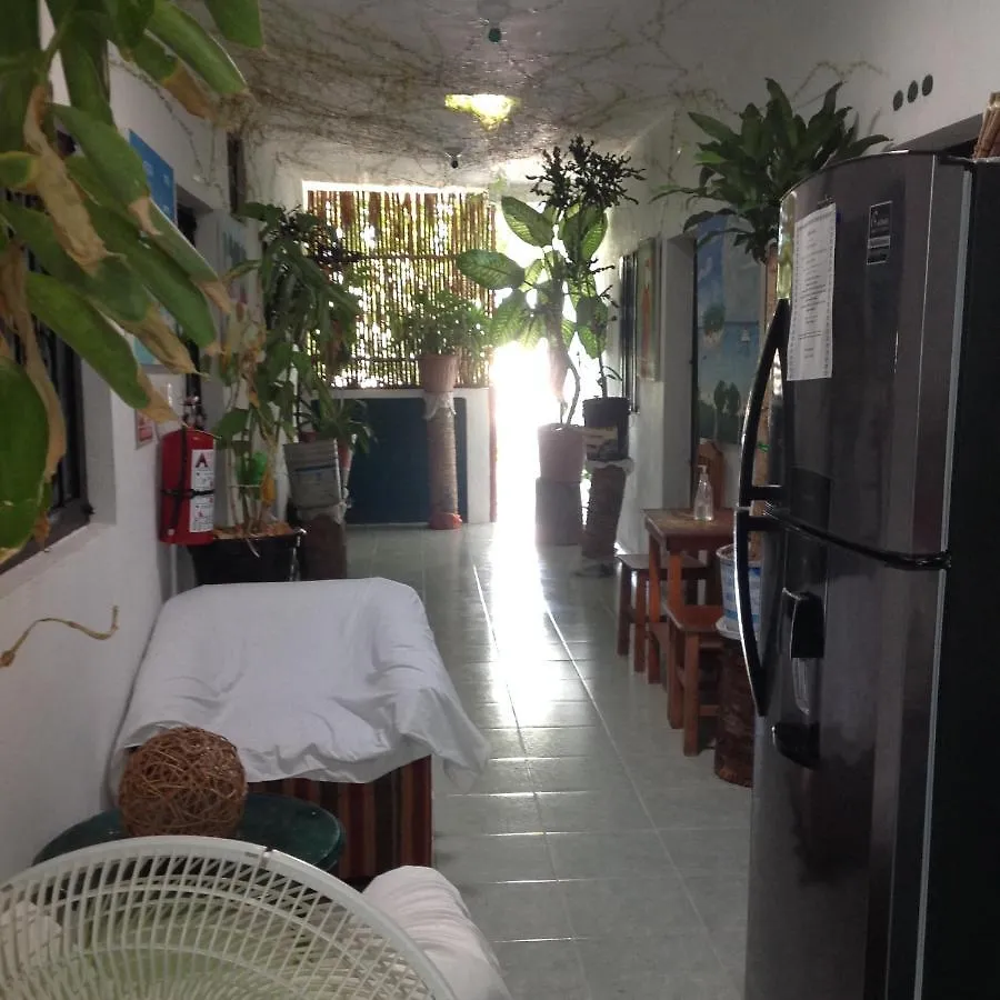 Homestay Alojamiento Ya'Ax Nah Apartment Playa del Carmen